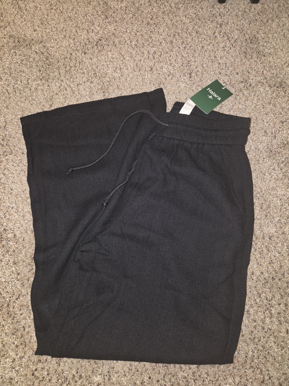 Black HALARA High-Waisted Linen Pants - Picture 3 of 4